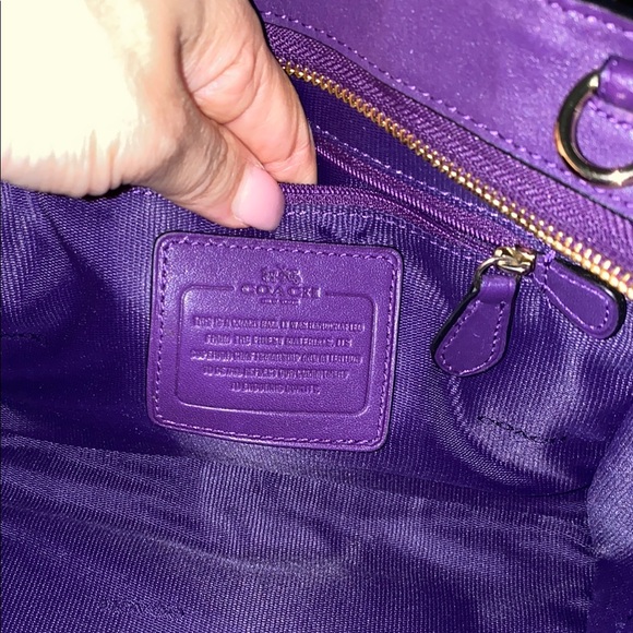 Coach Purple Leather Tote with Elegant Design-Small - Picture 5 of 9